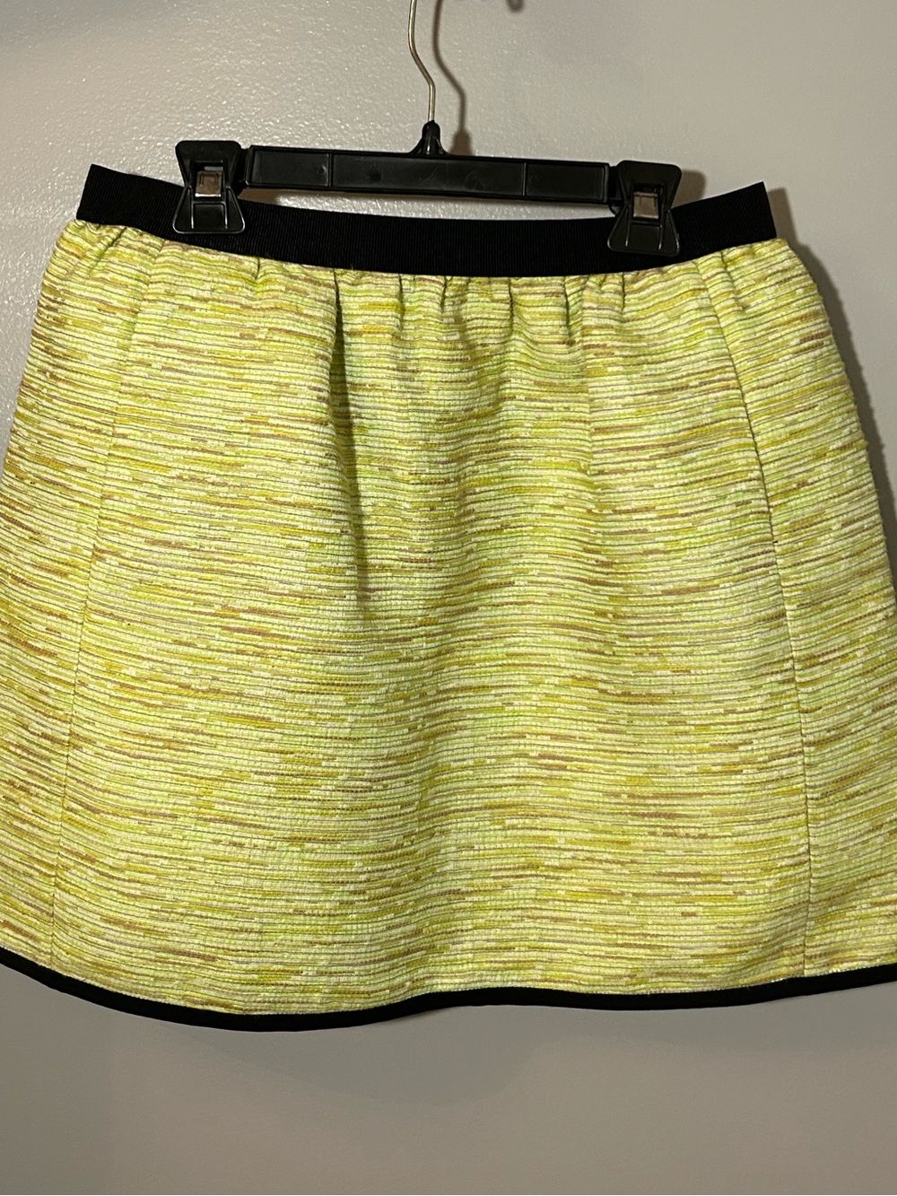WILFRED Yellow Textured Mini Skirt with Black Trim